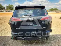 2018 Toyota RAV4 фото