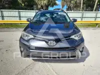 2018 Toyota RAV4 photo
