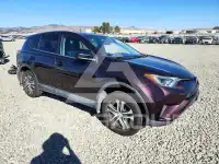 2018 Toyota RAV4 фото