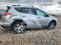 2018 Toyota RAV4 фото