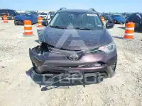 2018 Toyota RAV4 фото