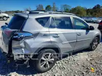 2018 Toyota RAV4 фото