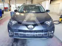 2018 Toyota RAV4 фото
