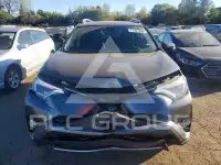 2018 Toyota RAV4 фото