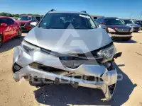2018 Toyota RAV4 фото