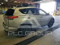 2018 Toyota RAV4 фото