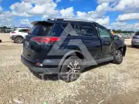 2018 Toyota RAV4 photo