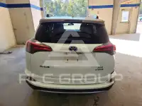 2018 Toyota RAV4 фото