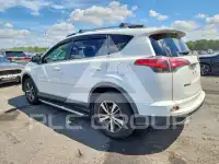 2018 Toyota RAV4 photo