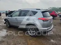 2018 Toyota RAV4 фото