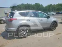 2018 Toyota RAV4 фото
