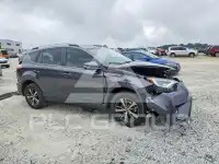 2018 Toyota RAV4 фото