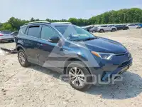 2018 Toyota RAV4 фото