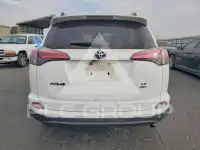 2018 Toyota RAV4 фото