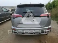 2018 Toyota RAV4 фото