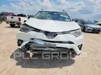 2018 Toyota RAV4 фото