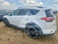 2018 Toyota RAV4 photo
