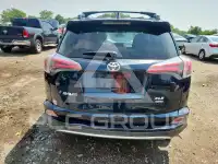 2018 Toyota RAV4 фото