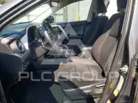 2018 Toyota RAV4 фото
