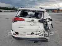 2018 Toyota RAV4 фото