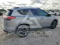 2018 Toyota RAV4 фото