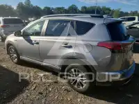 2018 Toyota RAV4 фото