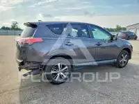 2018 Toyota RAV4 photo