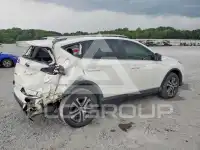2018 Toyota RAV4 фото