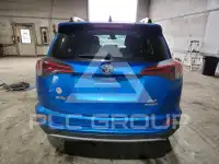 2018 Toyota RAV4 фото