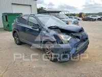 2018 Toyota RAV4 фото