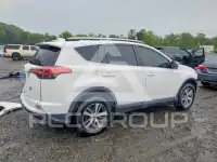 2018 Toyota RAV4 photo