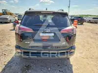 2018 Toyota RAV4 фото