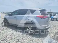 2018 Toyota RAV4 фото