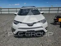 2018 Toyota RAV4 photo
