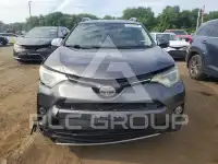 2018 Toyota RAV4 photo