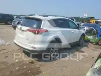 2018 Toyota RAV4 фото