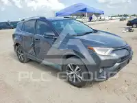 2018 Toyota RAV4 фото