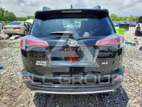 2018 Toyota RAV4 фото