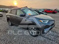 2018 Toyota RAV4 фото