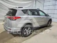 2018 Toyota RAV4 photo