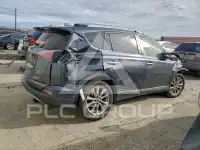 2018 Toyota RAV4 photo