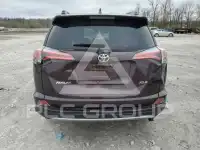 2018 Toyota RAV4 фото