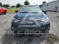2018 Toyota RAV4 фото
