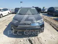 2018 Toyota RAV4 фото