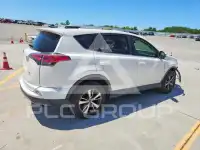 2018 Toyota RAV4 фото