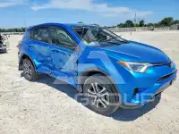 2018 Toyota RAV4 фото