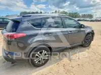 2018 Toyota RAV4 фото