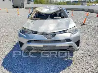 2018 Toyota RAV4 фото