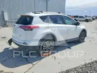 2018 Toyota RAV4 фото