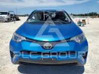 2018 Toyota RAV4 фото